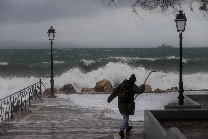 Συναγερμός τώρα για σφοδρή κακοκαιρία: Απαγορευτικό απόπλου και απανωτές ακυρώσεις δρομολογίων – Σοκ με αυτό που έρχεται τις επόμενες ώρες