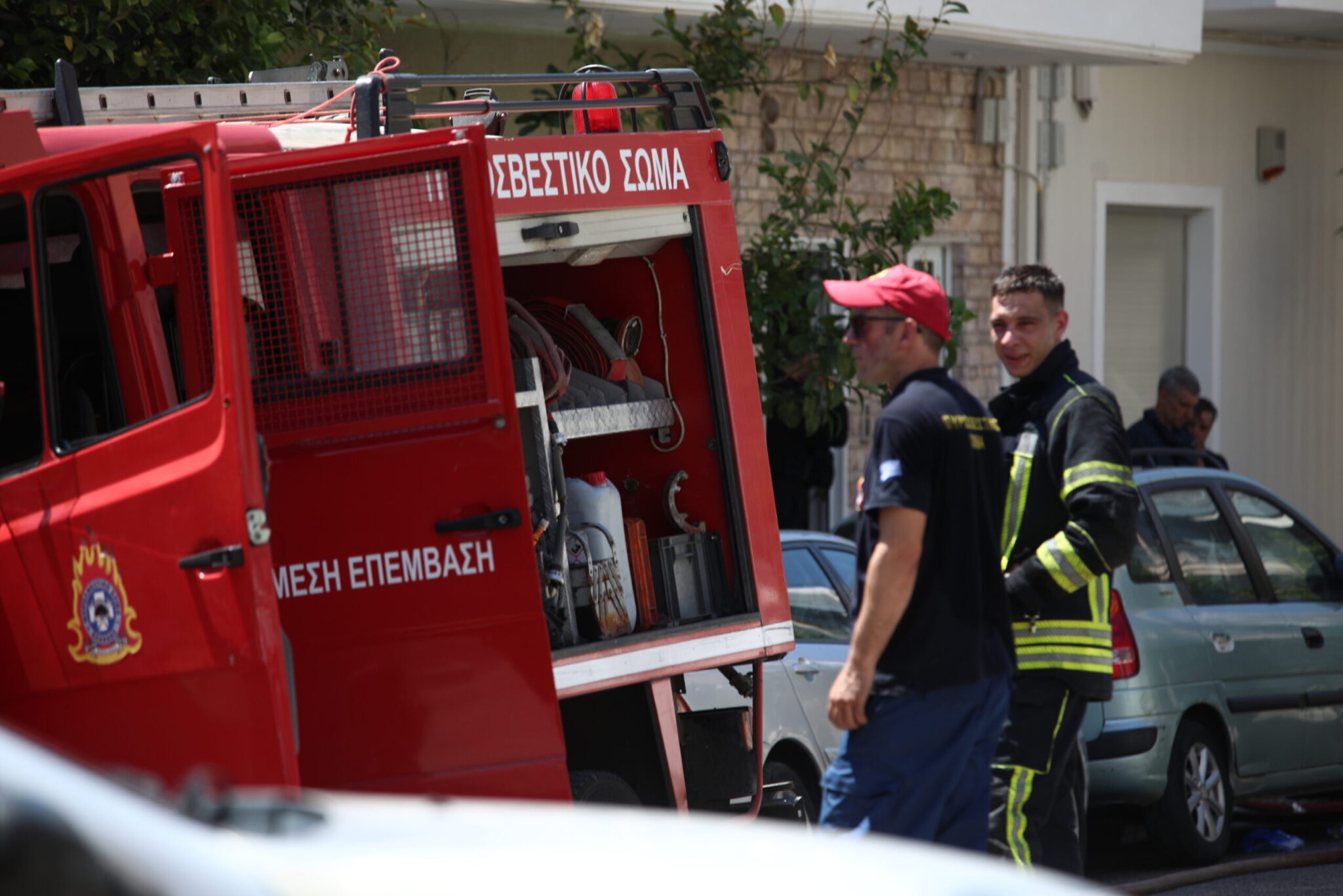 Φωτιά στο Γεννηματάς: Χαρτικά πήραν φωτιά στο υπόγειο – Άμεση κινητοποίηση της Πυροσβεστικής