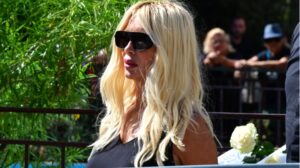 ΕΚΤΑΚΤΟ – Κηδεία Μαζωνάκη: Η κραυγή της Πάολας πάνω από το φέρετρο – Είπε αυτές τις πέντε λέξεις και τους τελείωσε όλους