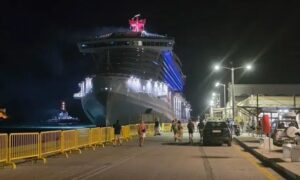 Συναγερμός τώρα στη χώρα: Συγκρούστηκε κρουαζιερόπλοιο με καταμαράν – Σε πανικό οι επιβάτες