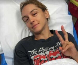 Ανησυχία για την Γιούλικα Σκαφιδά: Εσπευσμένα στο νοσοκομείο η ηθοποιός