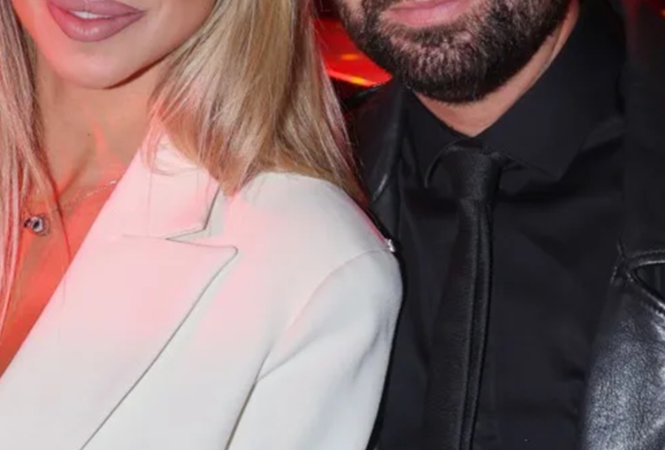 Ευχάριστα στην ελληνική showbiz: Γνωστός Έλληνας τραγουδιστής θα γίνει μπαμπάς για πρώτη φορά