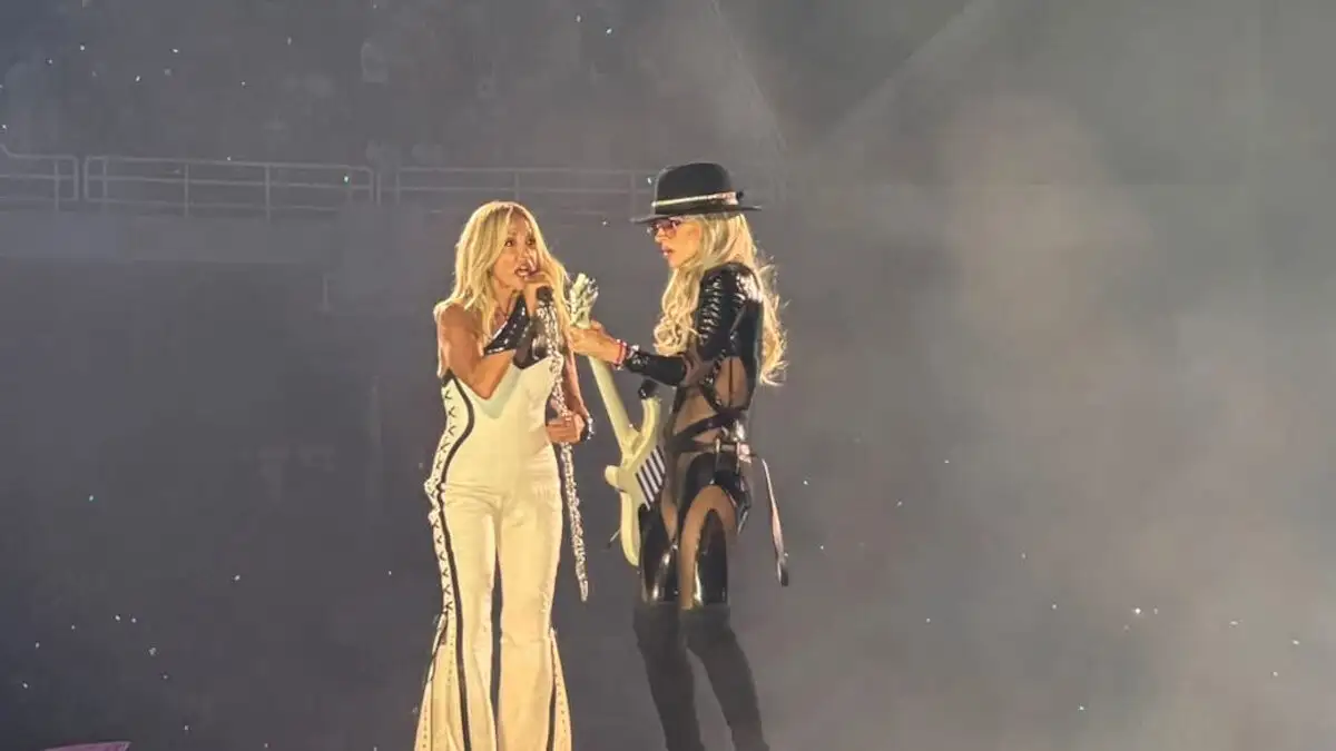 Συναυλία Άννας Βίσση: Άννα Βίσση και η Orianthi ξεσήκωσαν το ΟΑΚΑ - Βίντεο