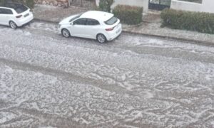 Κακοκαιρία: Ισχυρή καταιγίδα με σφοδρή χαλαζόπτωση