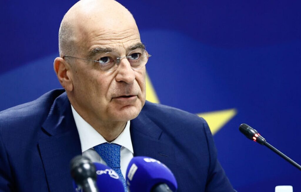 Πανικός στο Μαξίμου: Ο Νίκος Δένδιας έστειλε μήνυμα σε 66 βουλευτές της ΝΔ