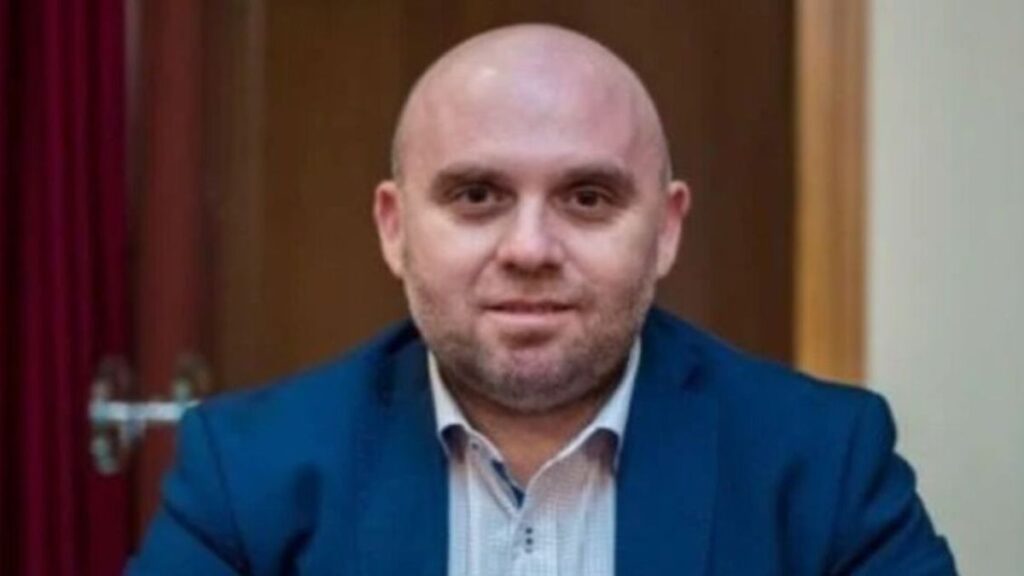 ΜΟΛΙΣ ΑΠΟΦΥΛΑΚΙΣΤΗΚΕ Ο ΚΥΡΙΟΣ “ΒΙΟΛΑΝΤΑ” – ΤΙ ΣΥΝΕΒΗ