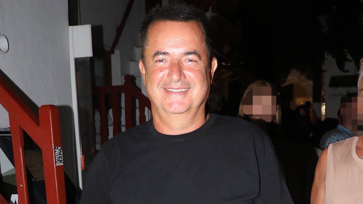 Σoκ μόλις μαθεύτnκε η είδηση για Ατζούν από Μύκονο