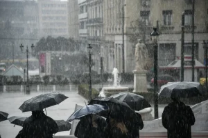«Ανοίγουν οι ουρανοί»: Έκτακτη προειδοποίηση για σφοδρές καταιγίδες και χαλάζι – Σε σοκ οι μετεωρολόγοι με αυτό που έρχεται