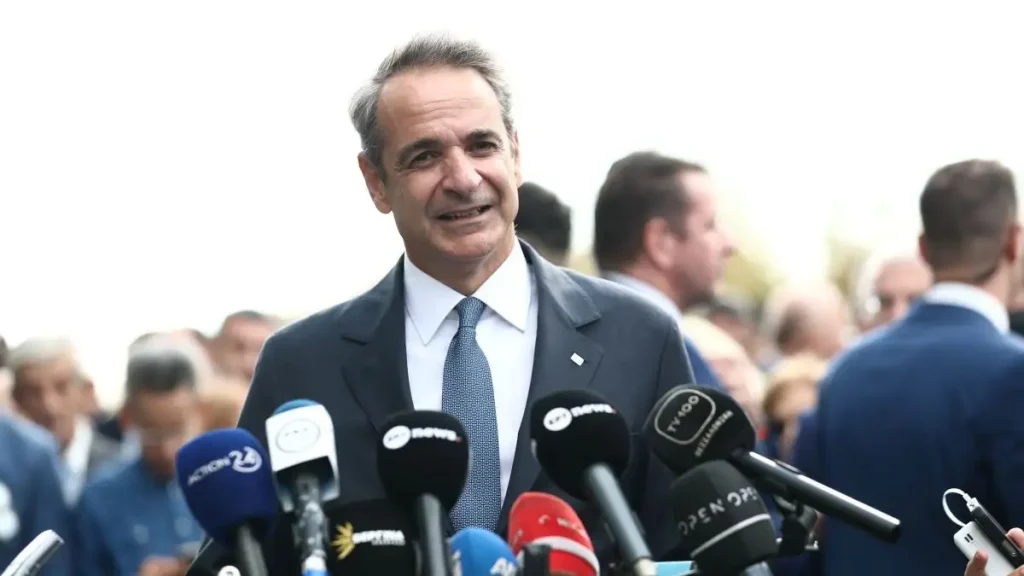 Έτοιμος για πρωθυπουργός ΞΑΝΑ ο Μητσοτάκης – Μοίρασε λεφτά σε ΟΛΟΥΣ