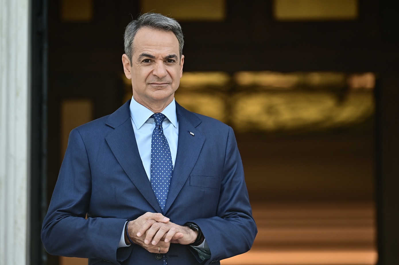 Πολιτικός σεισμός: Συναγερμός από διαρροή προσωπικών στοιχείων Μητσοτάκη, Υπουργών και στρατιωτικών