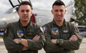 H Ένωση Τραπεζών στηρίζει τις οικογένειες των πιλότων του Phantom με 50.000 ευρώ και διαγραφή δανείων