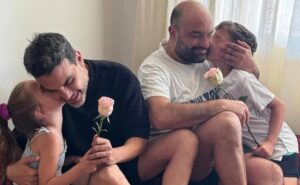 Παντελής Τουτουντζής: Η έντονη αντίδρασή του για τα σχολικά βιβλία – «Κανένα παιδί δεν θα έπρεπε να μεγαλώνει νιώθοντας…»