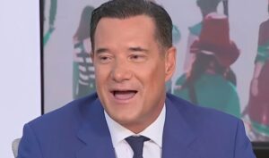Αδώνις: «Έρχεται ο Μητσοτάκης, σας δίνει λεφτά και μιρλιάζετε κιόλας, έλεος»