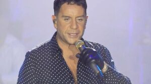 Σε λαϊκή αγρυπνία η σορός του Γιώργου Μαζωνάκη από το απόγευμα της Κυριακής – Σε ποια η εκκλησιά