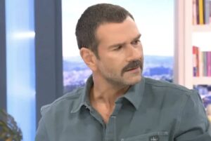Συγκλονίζει ο Ιορδανίδης – «Μου πίεζε τα χέρια για να δει αν έχω δυσανεξία, η επίσκεψη ήταν 500 ευρώ» –