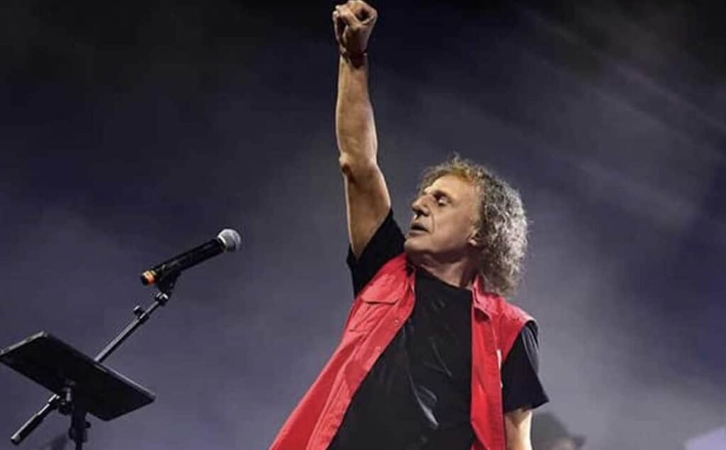 Τέλος εποχής για τον Βασίλη Παπακωνσταντίνου – Η απουσία που φέρνει συγκίνηση και αλλάζει μια συνήθεια δεκαετιών