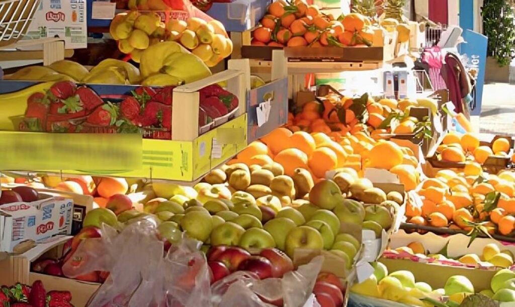 Ελλάδα: Επικίνδυνη μυκοτοξίνη έως 245% πάνω από το όριο σε τρία φορτία αγαπημένα φρούτα εποχής – Οι επιπτώσεις σε νεφρούς και DNA