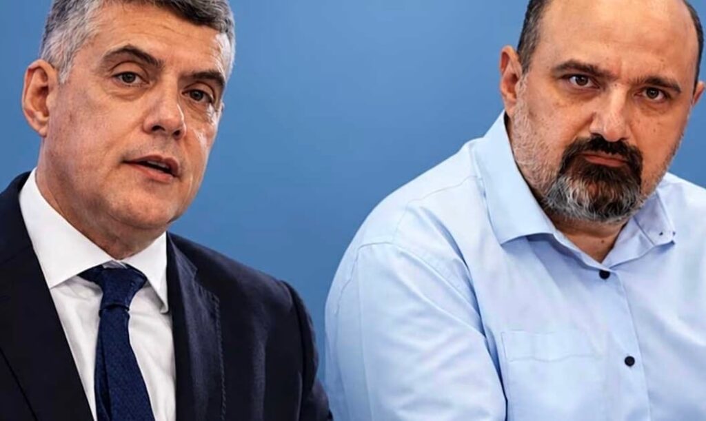 Δύσκολες ώρες για Αγοραστό και Τριαντόπουλο