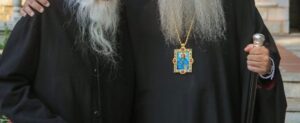 ΘΡΗΝΟΣ ΤΩΡΑ: ΕΚΟΙΜΗΘΗ ΠΟΛΥ ΑΓΑΠΗΤΟΣ ΑΡΧΙΜΑΝΔΡΙΤΗΣ