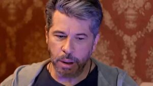 Δύσκολες ώρες περνά ο Χάρης Βαρθακούρης και η οικογένειά του