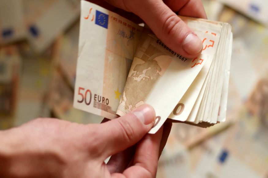 Ελέγξτε άμεσα τους λογαριασμούς σας – Μπαίνουν 1.4 δις. ευρώ σε 2.712.497 άτομα