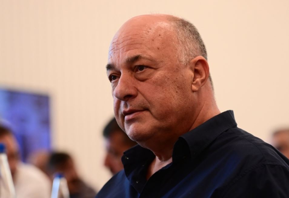 Αχιλλέας Μπέος: Πώς πέθανε η αδεpφή του στην θάλασσα – Τι συνέβη μέσα σε λίγα δευτερόλεπτα, σoκ