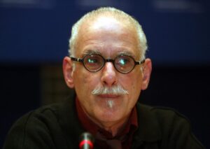 ΘΡΗΝΟΣ στον καλλιτεχνικό κόσμο! Πέθανε στα 73 του χρόνια ο Δημήτρης Τσατσούλης