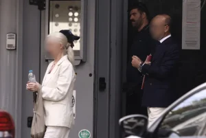 ΕΚΤΑΚΤΟ από Φυλακές Κορυδαλλού: Άγpιος καβγάς της 56xpovnς γιατρού με