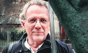 Θρήνος στα Ελληνικά Πανεπιστήμια: Πέθανε ο ομότιμος καθηγητής του ΕΚΠΑ, Μανώλης Χαιρετάκης