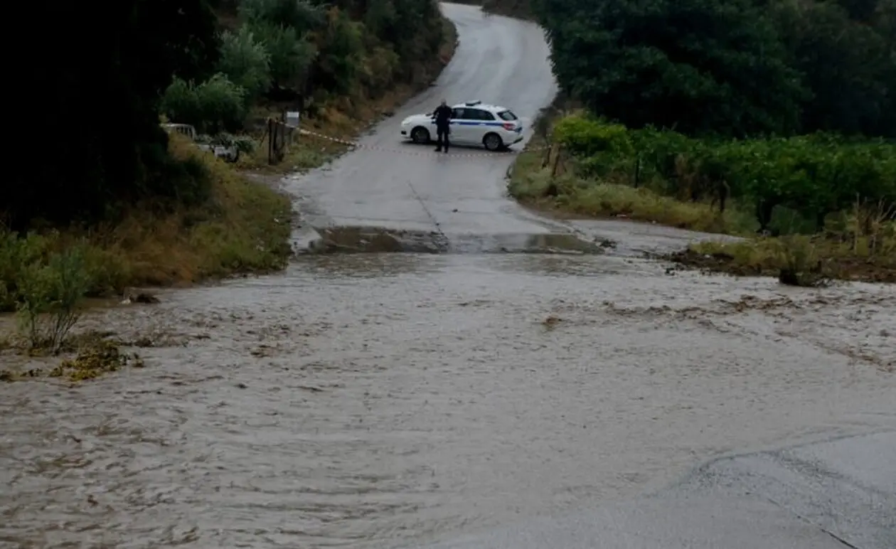 Τρελάθηκε ο καιρός - 48ωρη κακοκαιρία: «Κόκκινος συναγερμός» σε 5 περιοχές