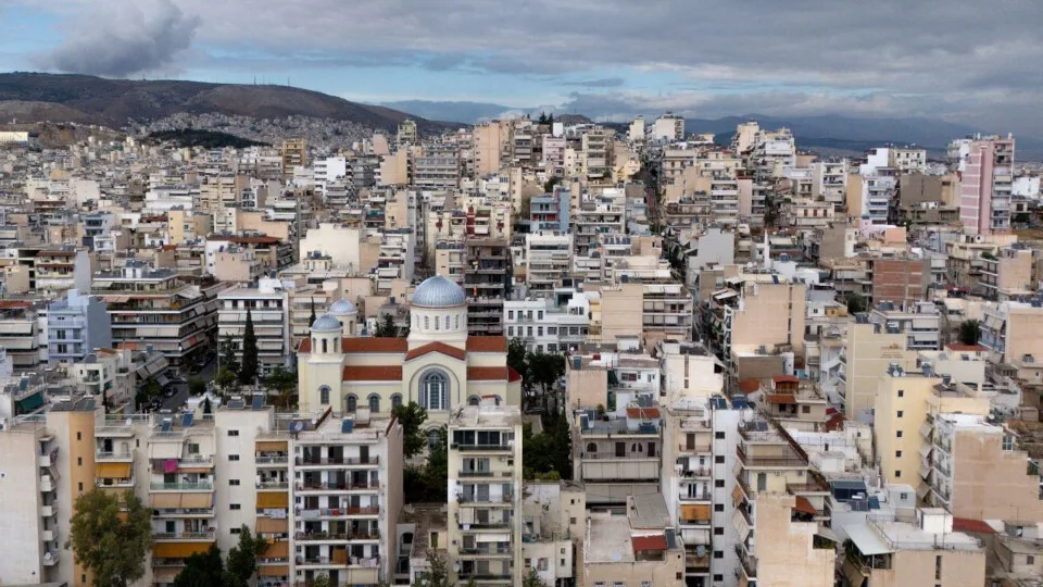 ΕΝΦΙΑ: Βγήκαν! Νέα εκκαθαριστικά με μείωση φόρου 50% - Πως θα τα δείτε;