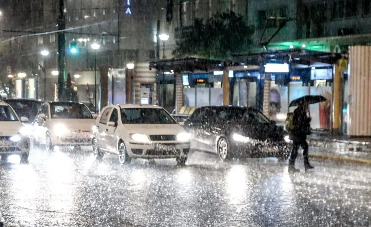 ΕΚΤΑΚΤΟ: ΠΝΙΓΕΤΑΙ ΠΑΣΙΓΝΩΣΤΟ ΝΗΣΙ ΤΗΣ ΧΩΡΑΣ ΜΑΣ – ΚΛΕΙΣΤΑ ΤΑ ΣΧΟΛΕΙΑ ΜΕΤΑ ΤΗΝ ΒΙΒΛΙΚΗ ΚΑΤΑΣΤΡΟΦΗ