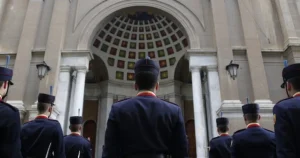Γιορτάζει η Αθήνα σήμερα -Εορτολόγιο, σε ποιους να πείτε σήμερα χρόνια πολλά