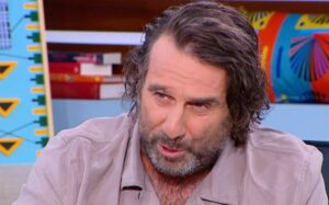 Ηλίας Βαλάσης: «Της Είπα Να Χωρίσουμε και Τρακάραμε – Η Στιγμή που Αλλάξαν Όλα»