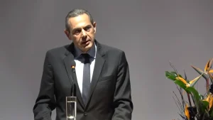 Πάνος Καμμένος: «Θα εμπλακώ στις εκλογές για να μπλοκάρω το κόμμα Σαμαρά. Μιλάω με τον Αλέξη Τσίπρα, θα κερδίσει την δεύτερη θέση στις εκλογές»