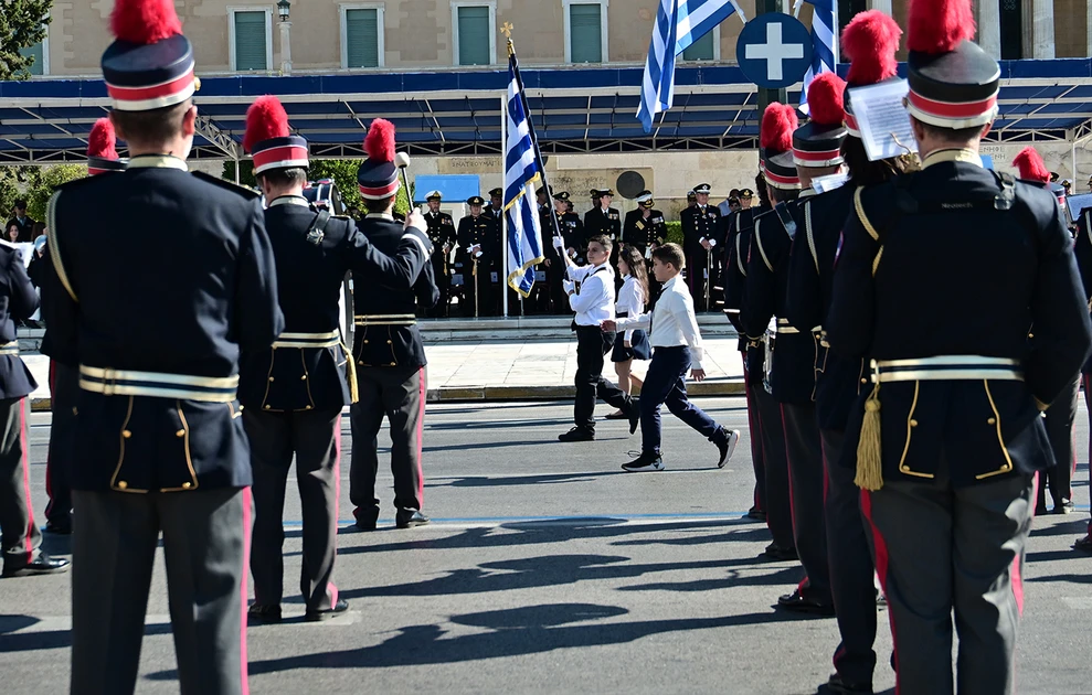 ΑΝΑΤΡΟΠΗ: Ακυρώνονται αύριο 28η Οκτωβρίου οι μαθητικές παρελάσεις – Σε ποιες περιοχές