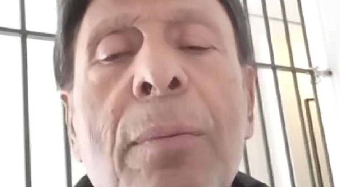 Ο Βασίλης Παϊτέρης κάνει TikTok μέσα από το κρατητήριο - «Ένα κράτος