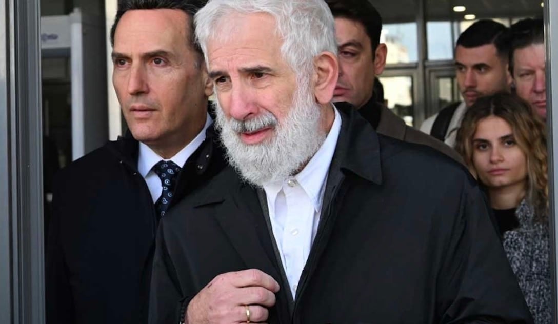 ΡΑΓΔΑΙΑ ΕΞΕΛΙΞΗ ΣΤΗ ΔΙΚΗ ΦΙΛΙΠΠΙΔΗ - ΧΑΜΟΓΕΛΑΕΙ ΞΑΝΑ Ο ΗΘΟΠΟΙΟΣ