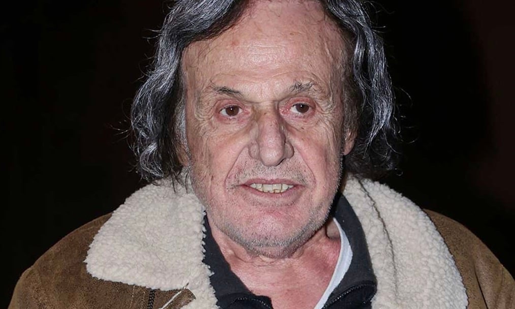 Ντροπή και αίσχος! Η απαράδεκτη φωτογραφία του Βασίλη Παπακωνσταντίνου που κάνει τον γύρω του διαδικτύου