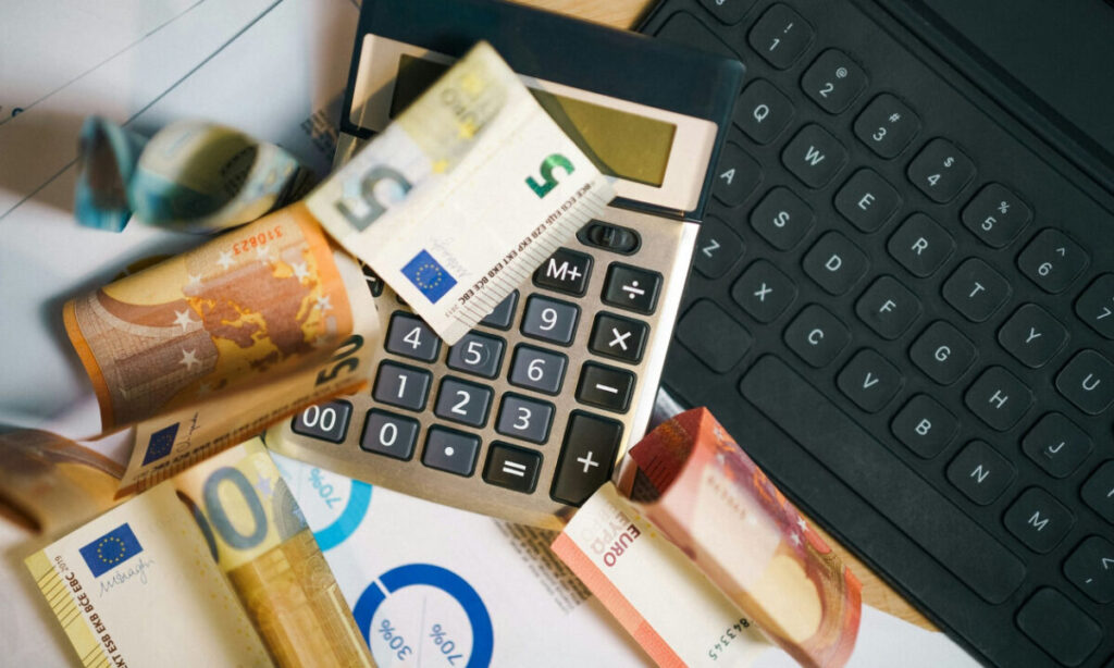 Τέλος η σύνταξη στα 62; Τι μπορεί να αλλάξει για τους σημερινούς 55άρηδες