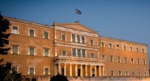 Τηλεφώνημα για βόμβα στη Βουλή